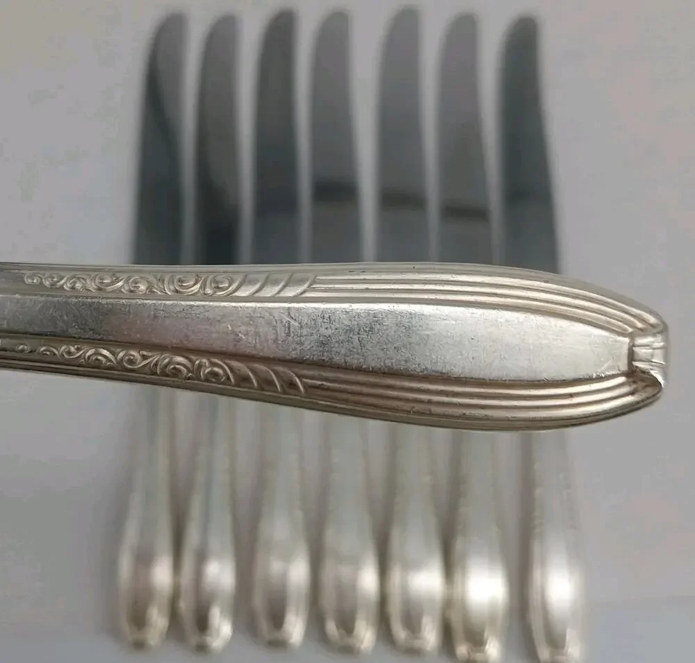 8X BK Harmony House by Wallace Serenade Silverplate Flatware BUTTER Knives Vtg